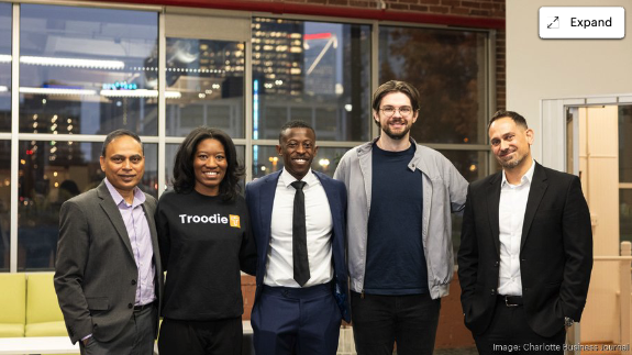 gBETA Charlotte Fall 2025 cohort at pitch night